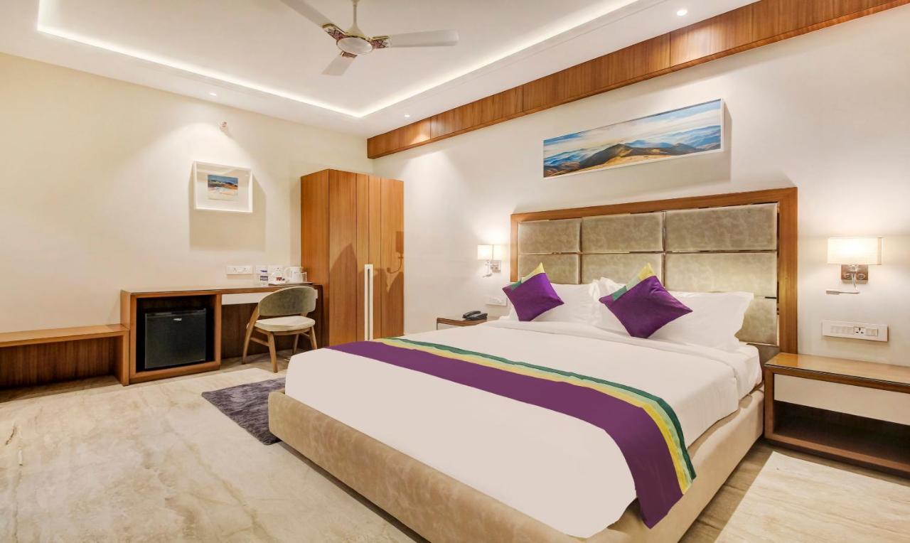 Treebo Premium Tahoora International Hotel Kolkata Exterior photo