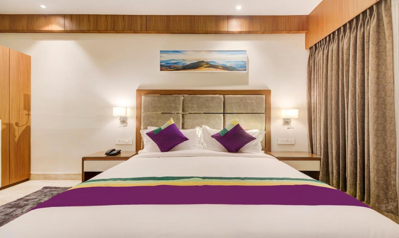 Treebo Premium Tahoora International Hotel Kolkata Exterior photo