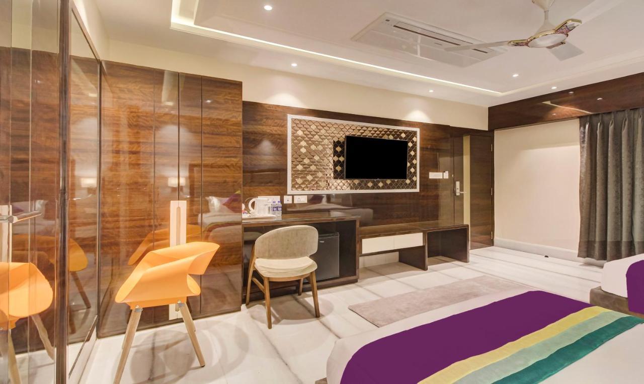Treebo Premium Tahoora International Hotel Kolkata Exterior photo